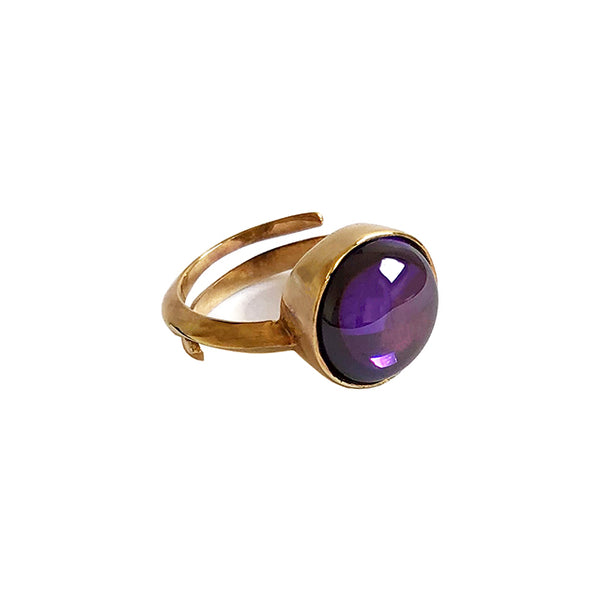 Purple stone gold ring